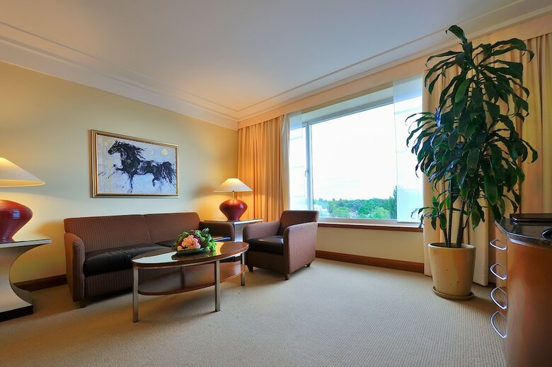 Regent Warsaw Hotel