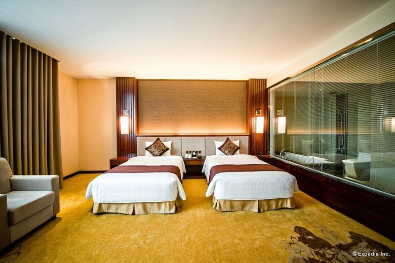Muong Thanh Luxury Quang Ninh Hotel