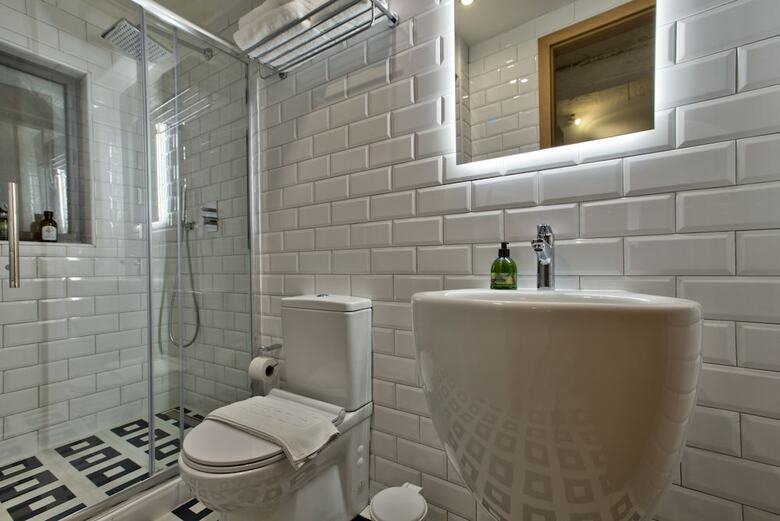 Apartamentos Barrakka Suites