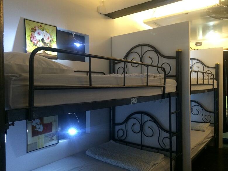 Hostal At Phangan Hostel