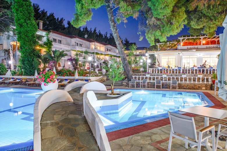 Porfi Beach Hotel