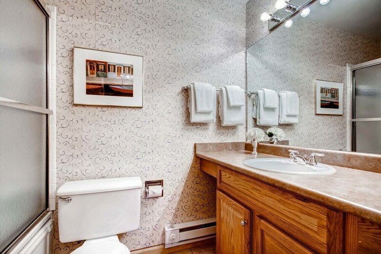 Winterpoint Townhomes By Ski Country Resorts