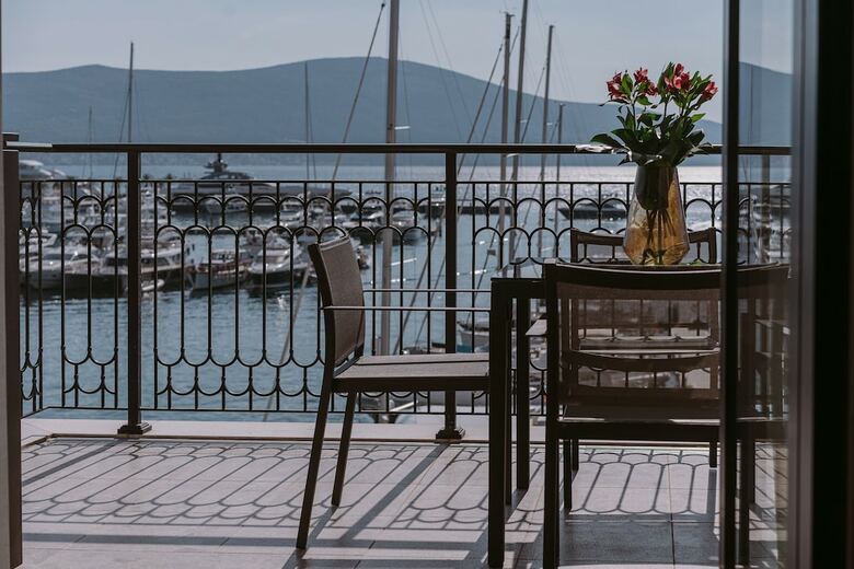 Hotel Regent Porto Montenegro