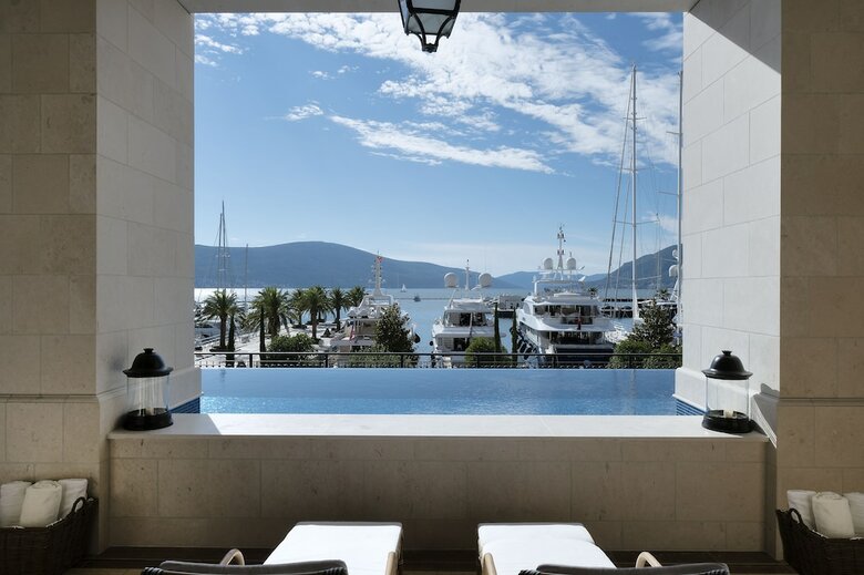 Hotel Regent Porto Montenegro