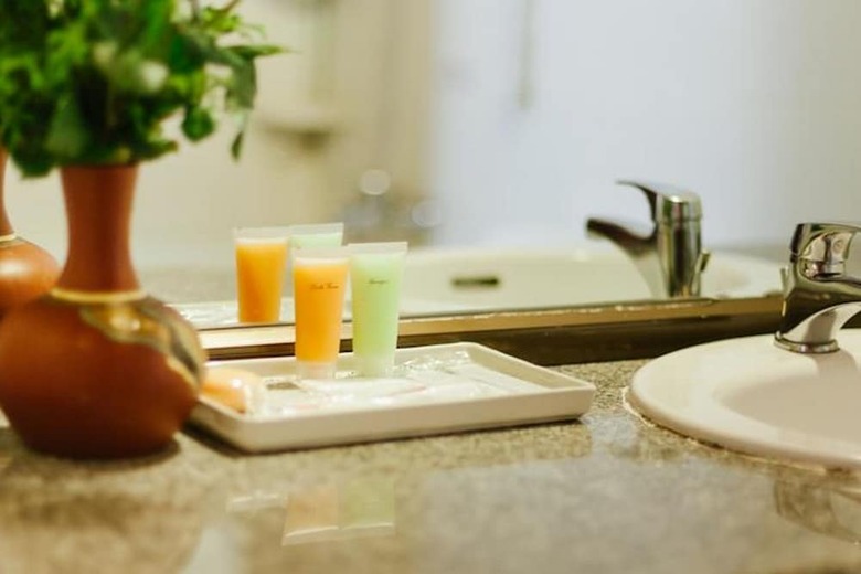 Apartamento L?ng C� Beach Resort