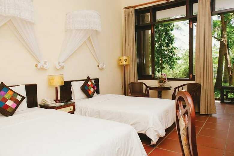 Apartamento L?ng C� Beach Resort