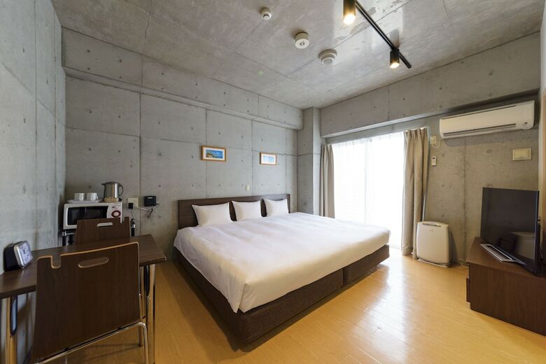 Hotel Naha-west Inn