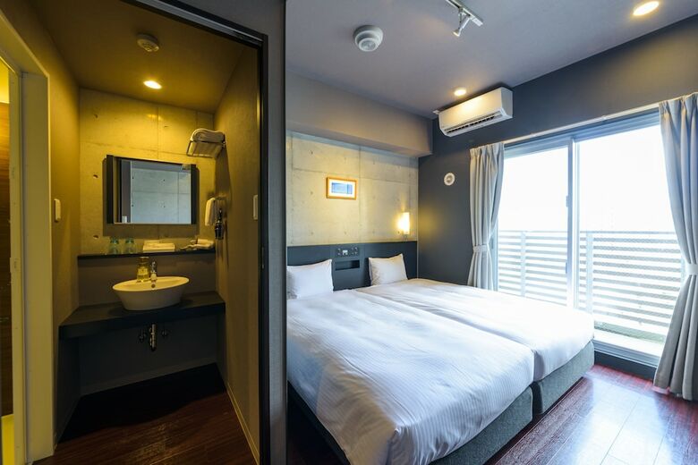 Hotel Naha-west Inn