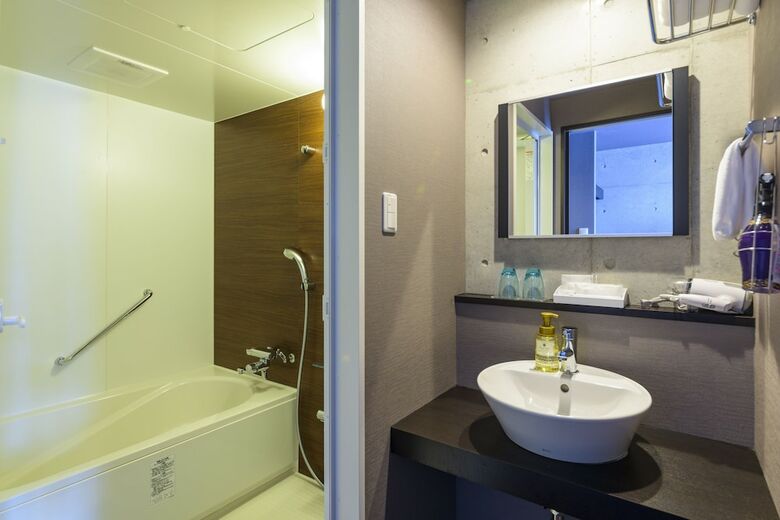 Hotel Naha-west Inn