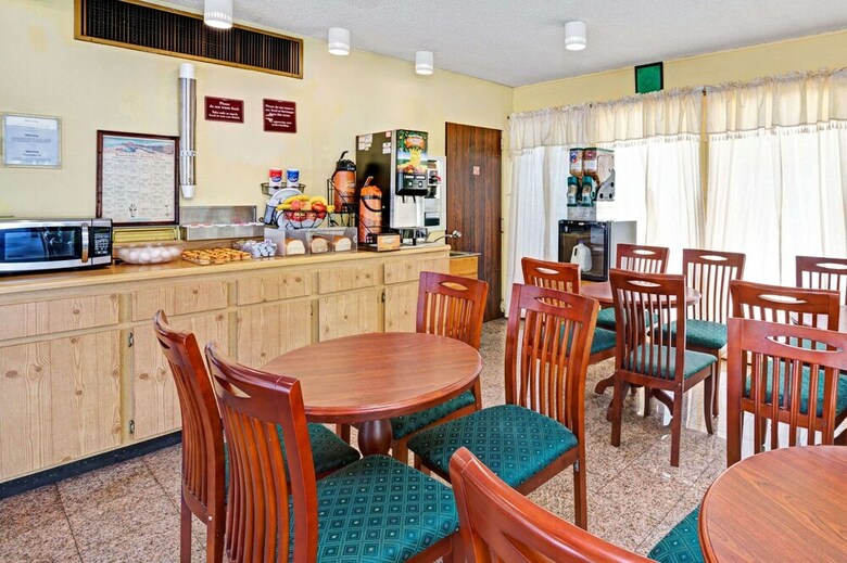 Motel Knights Inn Claremont