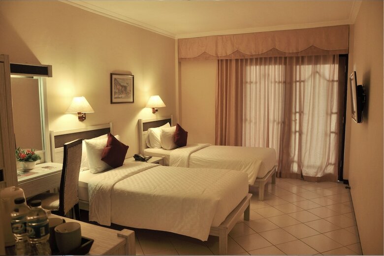 Royal Tretes View Hotel & Convention