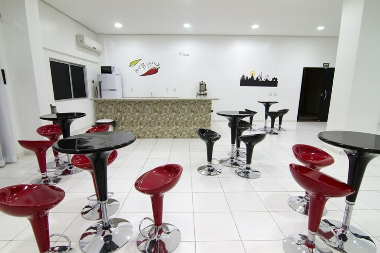Lagoa Quente Hotel