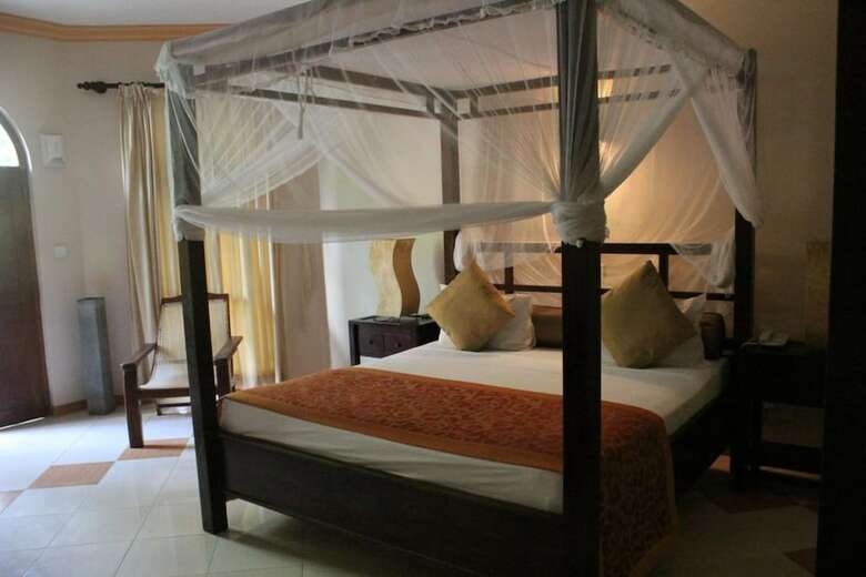 Hotel Bentota Village