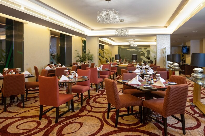 Crowne Plaza Riyadh Rdc Hotel & Convention