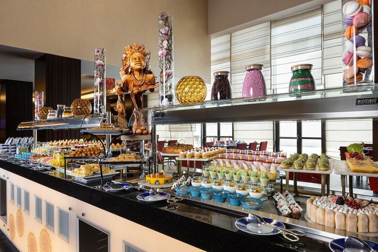 Crowne Plaza Riyadh Rdc Hotel & Convention
