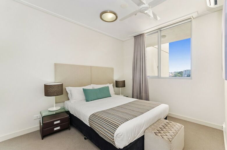 Direct Hotels ? Dalgety Apartments