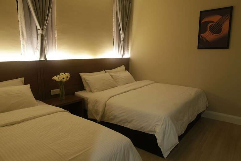 I Am Jazz Boutique Hotel