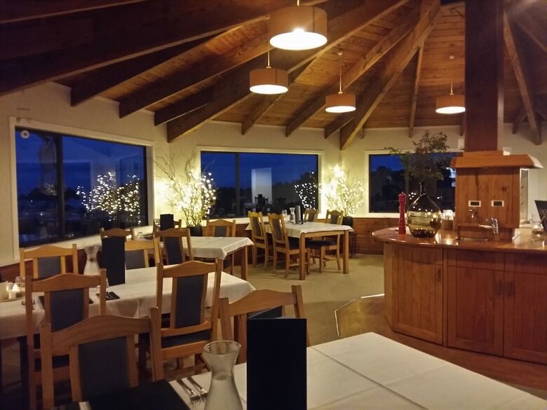 Hotel Kimi Ora Eco Resort