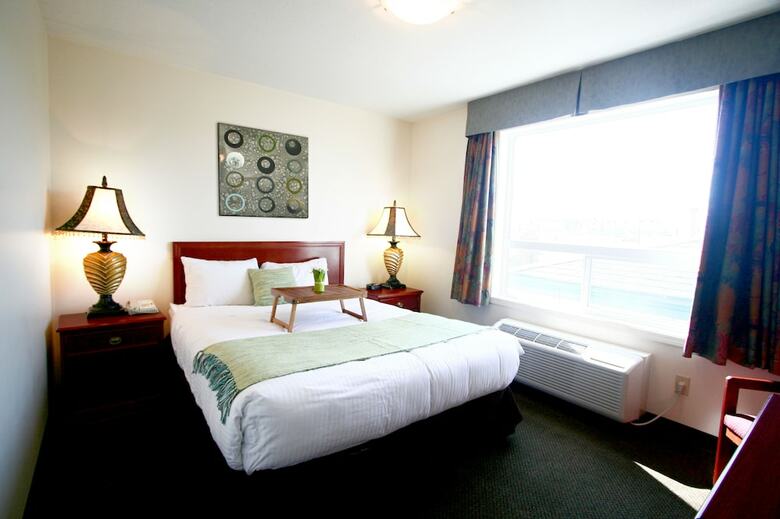Hotel Foxwood Inn & Suites