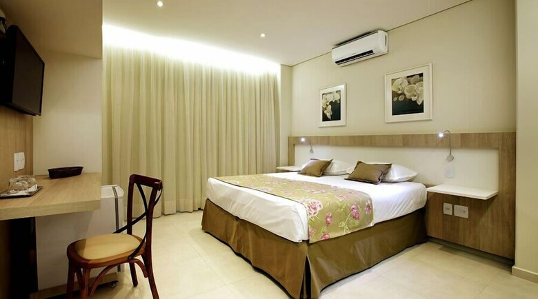Lirio D'agua Hotel