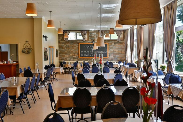 Hotel Manoir D'youville
