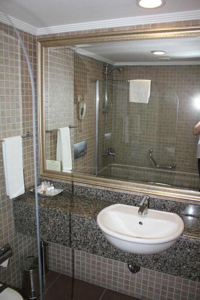 Bur�man Hotel
