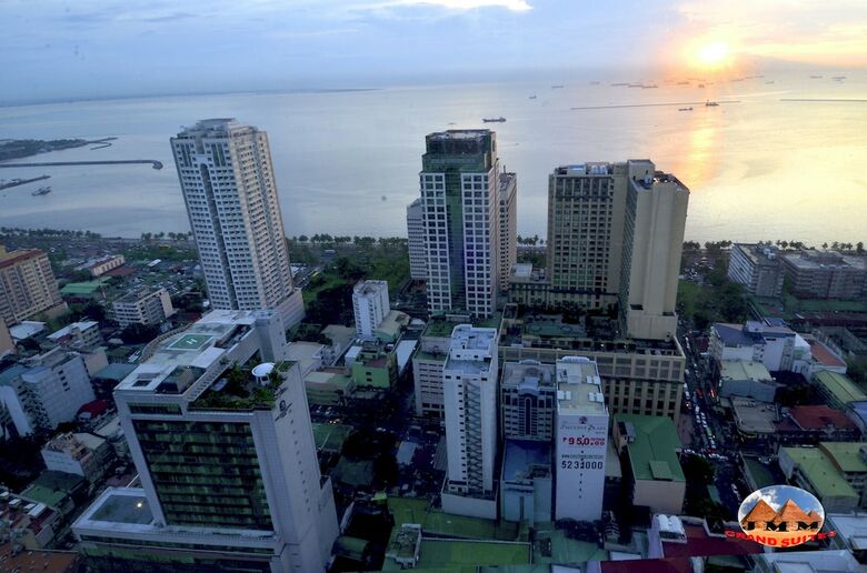 Jmm Grand Suites
