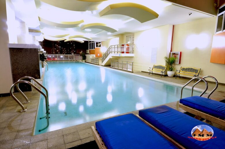 Jmm Grand Suites