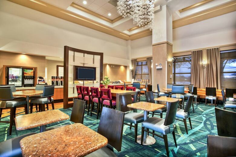 Hotel Springhill Suites By Marriott Chicago Naperville/warrenville