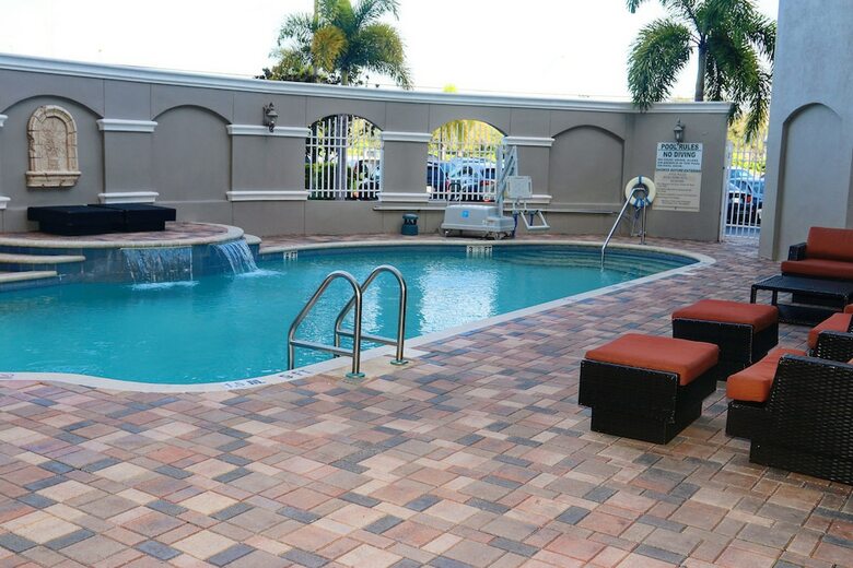 Hotel St. Petersburg Marriott Clearwater