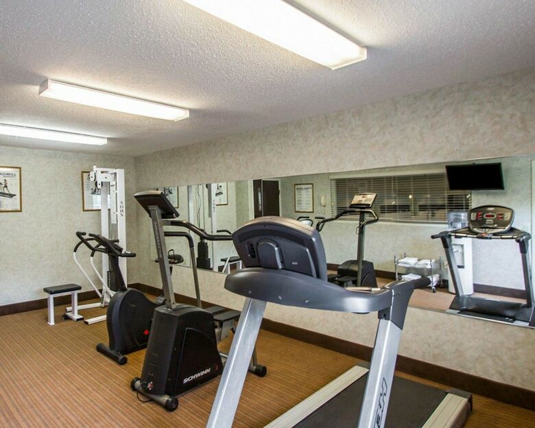 Hotel Sleep Inn & Suites
