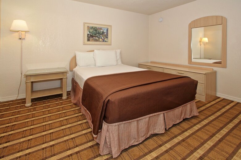 Motel Super 8 By Wyndham Kissimmee