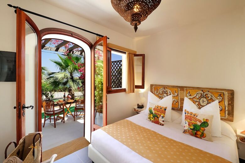 Hotel Le Calette Garden & Bay