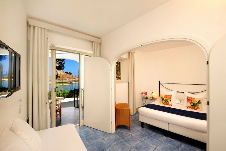 Hotel Le Calette Garden & Bay