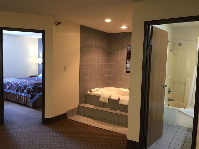 Motel Super 8 By Wyndham Cuba