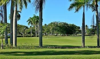 Hotel Casa Colonial Beach & Spa