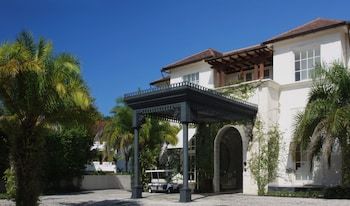 Hotel Casa Colonial Beach & Spa