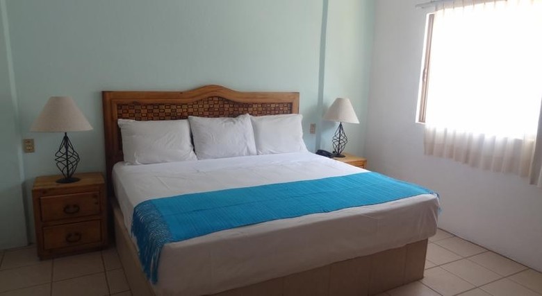 Emperador Vallarta Beachfront Hotel And Suites