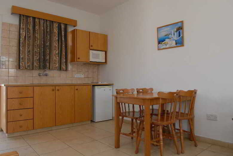 Maistrali Hotel Apartments & Bungalows