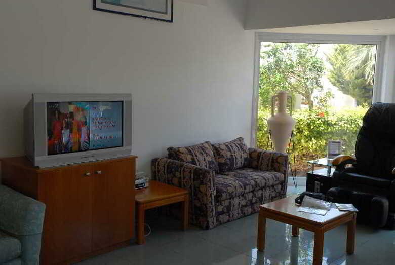 Maistrali Hotel Apartments & Bungalows