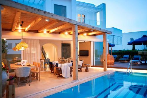 Louis Nausicaa Luxury Villa