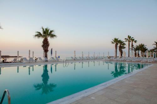Louis Nausicaa Luxury Villa