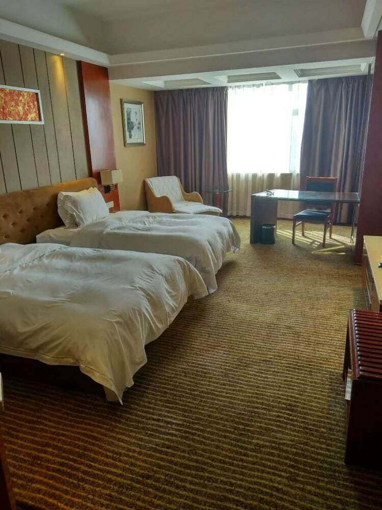 Dongguan Haixia Hotel