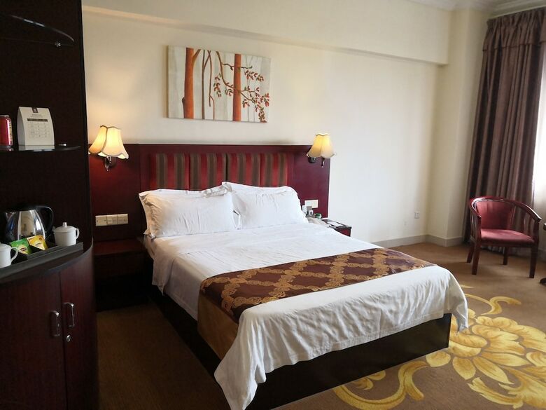 Hong Yuan Hotel