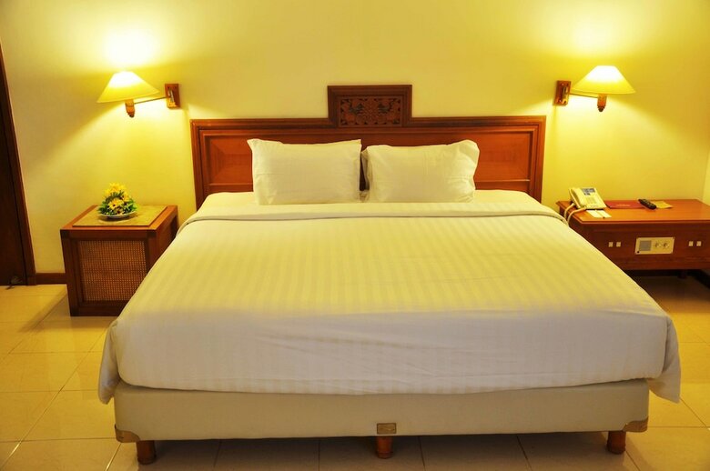 Hotel Inna Grand Bali Beach