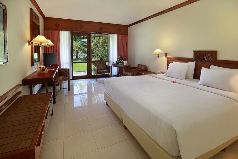 Hotel Inna Grand Bali Beach