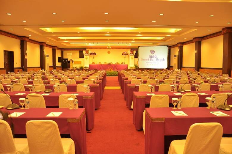 Hotel Inna Grand Bali Beach