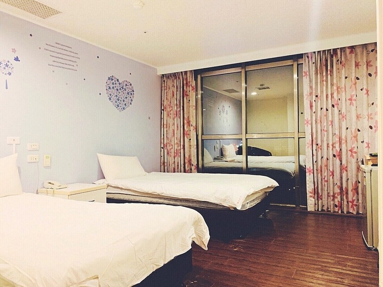 Hostal Easy Inn International Hostel