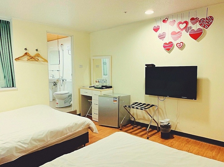Hostal Easy Inn International Hostel