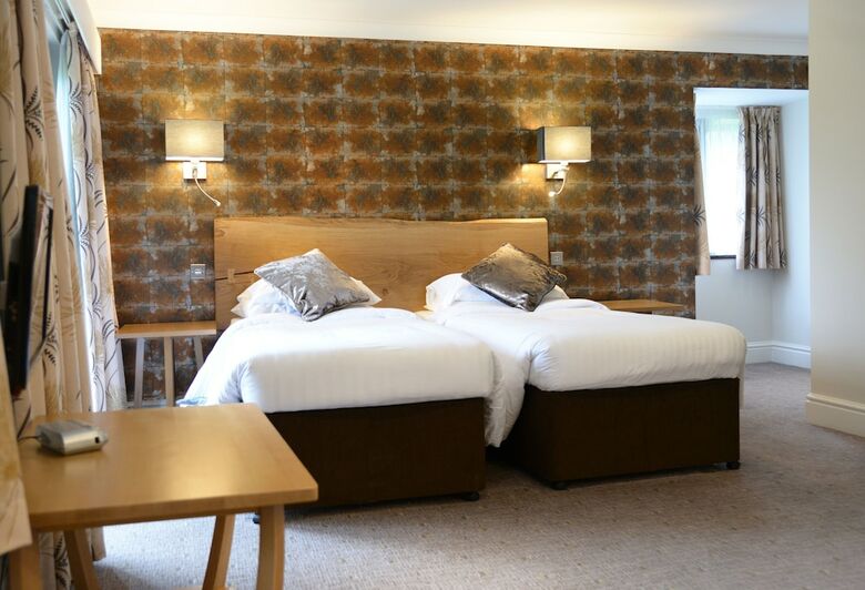 Waterloo Hotel Lodge
